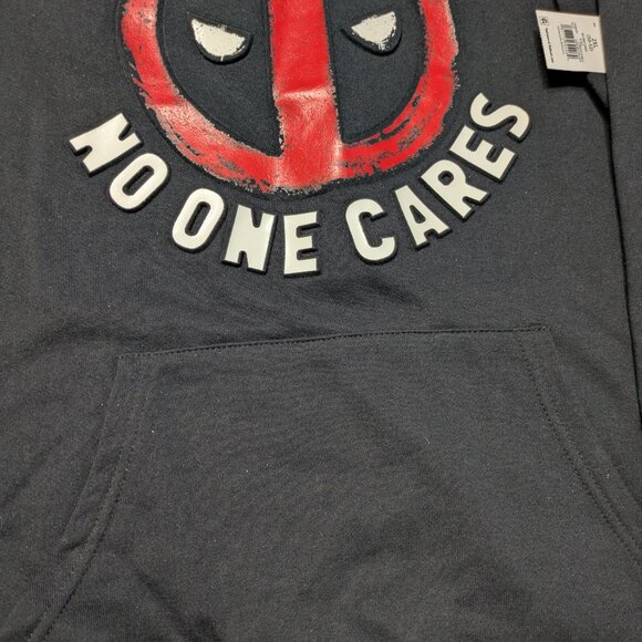 Men's Marvel Hoodie DeadPool "No One Cares" NWT - size 2XL - Picture 6 of 6